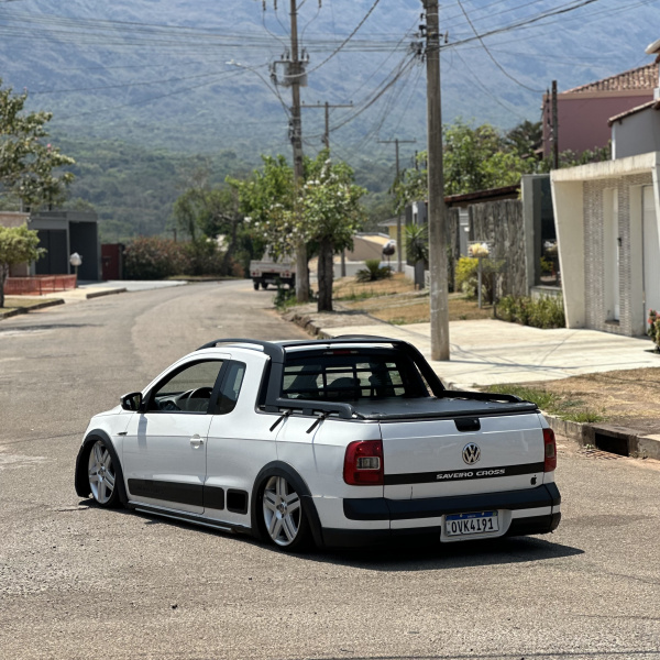 Saveiro CROS 